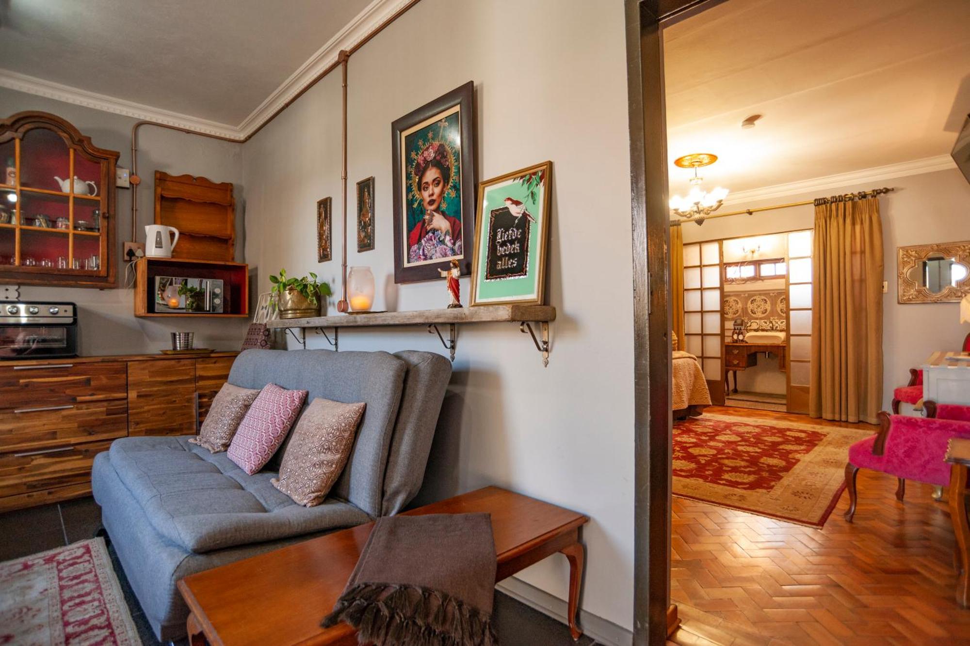 Oak View Manor Hotel Хайделберг Екстериор снимка